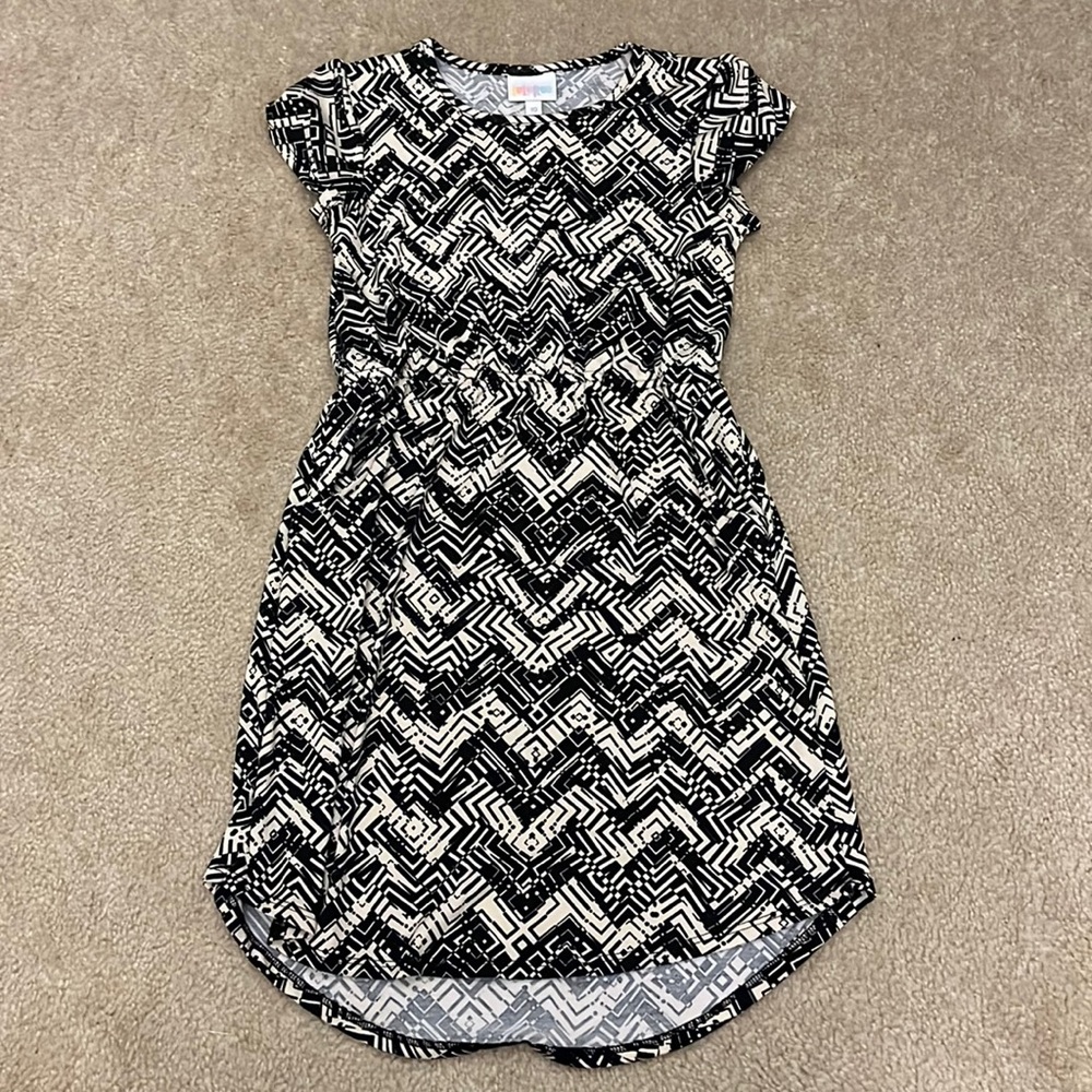 LuLaRoe Girls Black & White Print Dress - Size 10